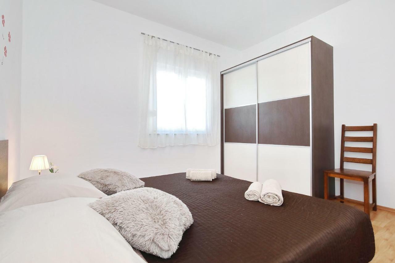Apartments Olive Zaton  Eksteriør bilde